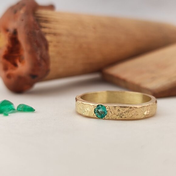 Emerald ring. 14K Yellow gold ring with round Emerald stone. Handmade ring - Picture 7 of 12